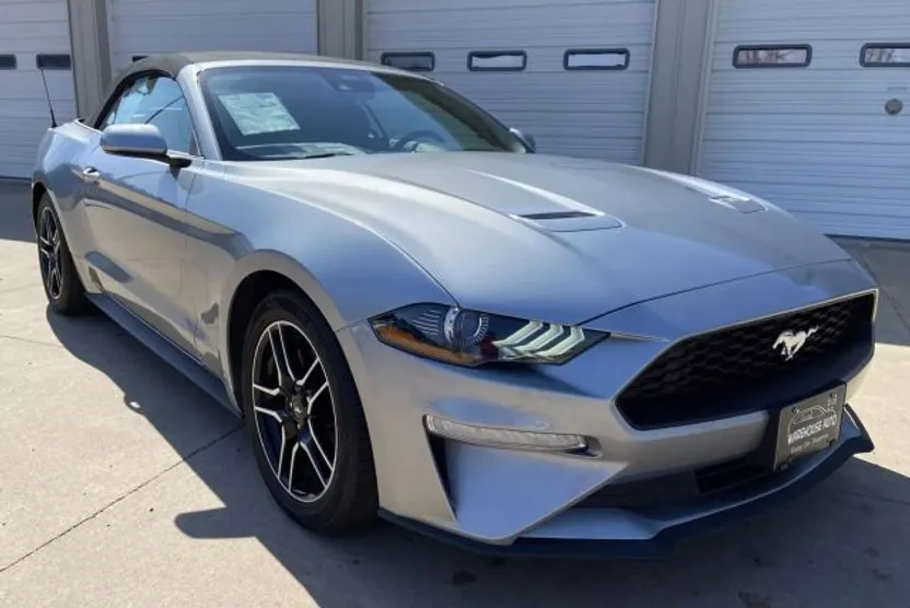 2022 Ford Mustang EcoBoost Premium Convertible photo 1