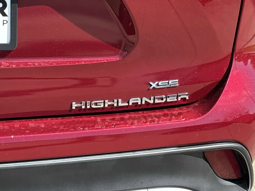 2021 Toyota Highlander XSE photo 1