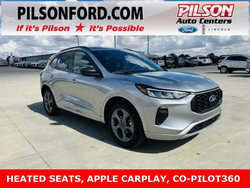2024 Ford Escape ST-Line photo 1
