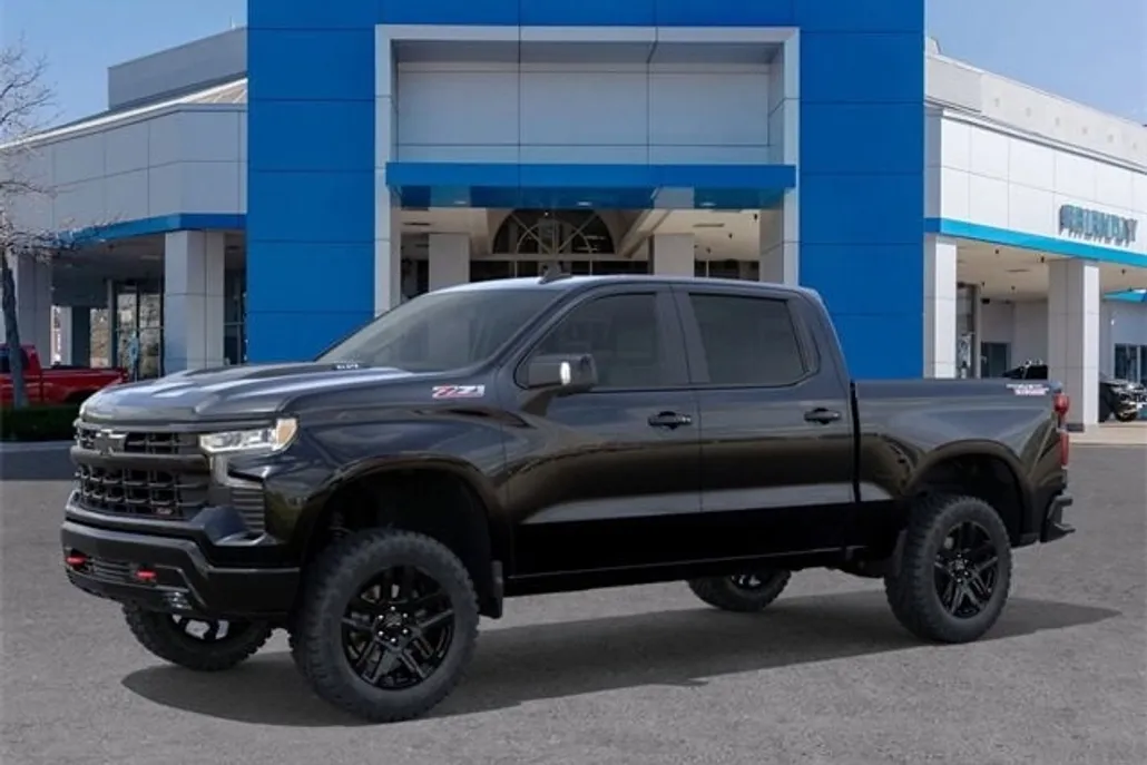 2026 Chevrolet Silverado 1500 LT Trail Boss photo 1