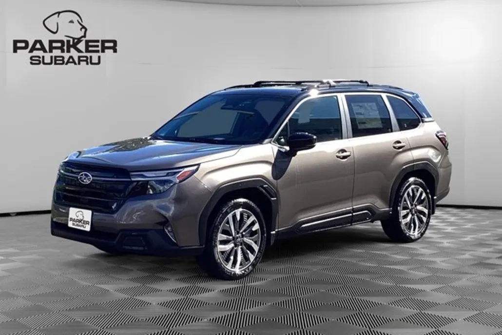 2025 Subaru Forester Touring photo 1
