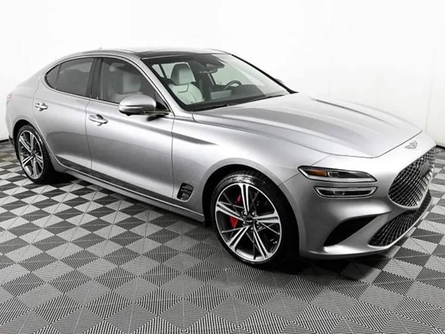 2025 Genesis G70 3.3T Sport Prestige photo 1