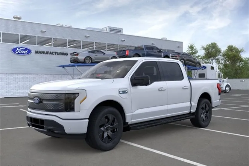 2025 Ford F-150 Lightning photo 1
