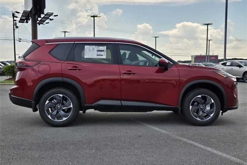 2026 Nissan Rogue SV photo 1
