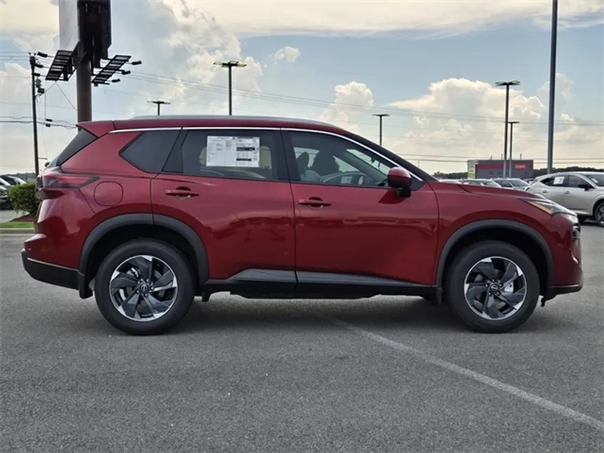 2026 Nissan Rogue SV photo 1