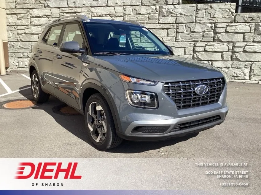 2026 Hyundai Venue SEL photo 1