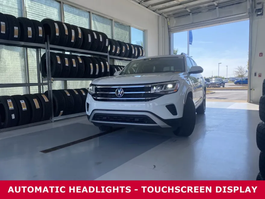 2022 Volkswagen Atlas SE Technology photo 1