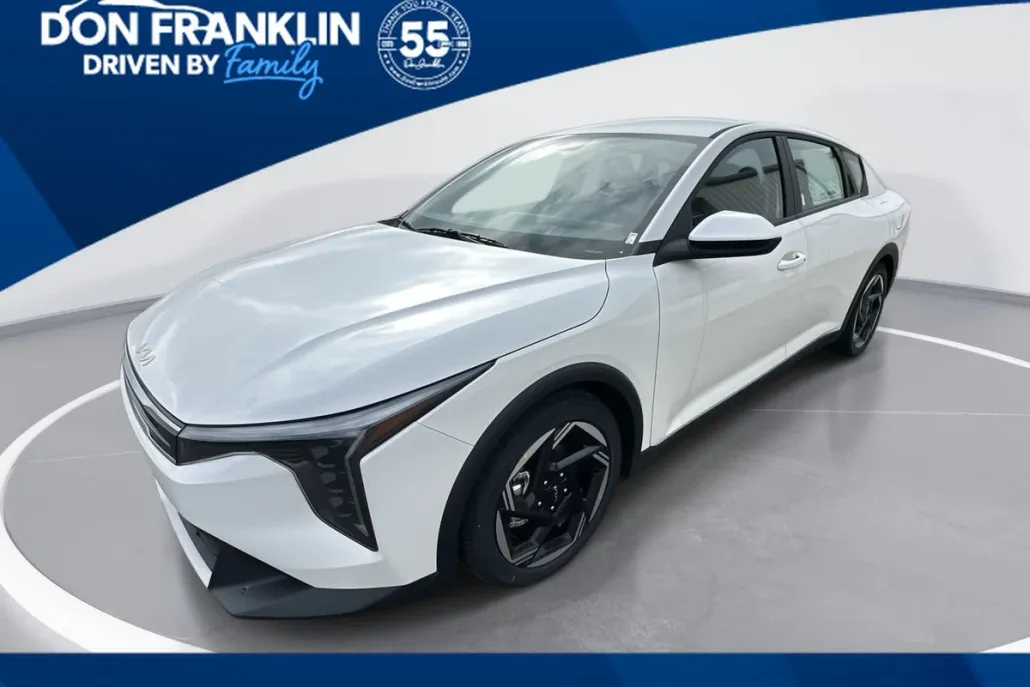 2025 Kia K4 EX photo 1