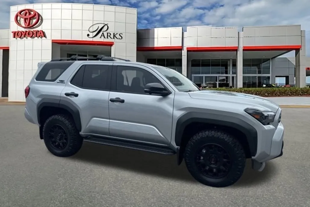 2025 Toyota 4Runner TRD Sport photo 1