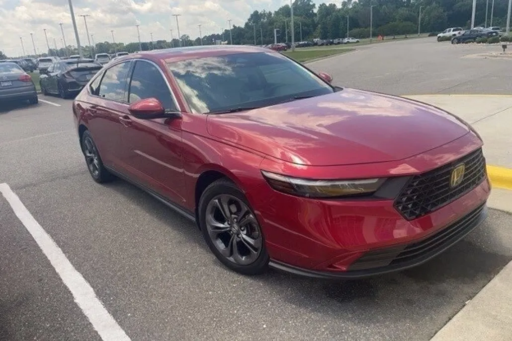 2023 Honda Accord EX photo 1
