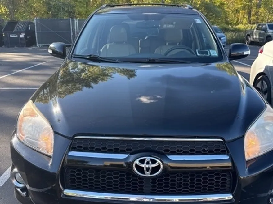 2012 Toyota RAV4 Limited photo 1