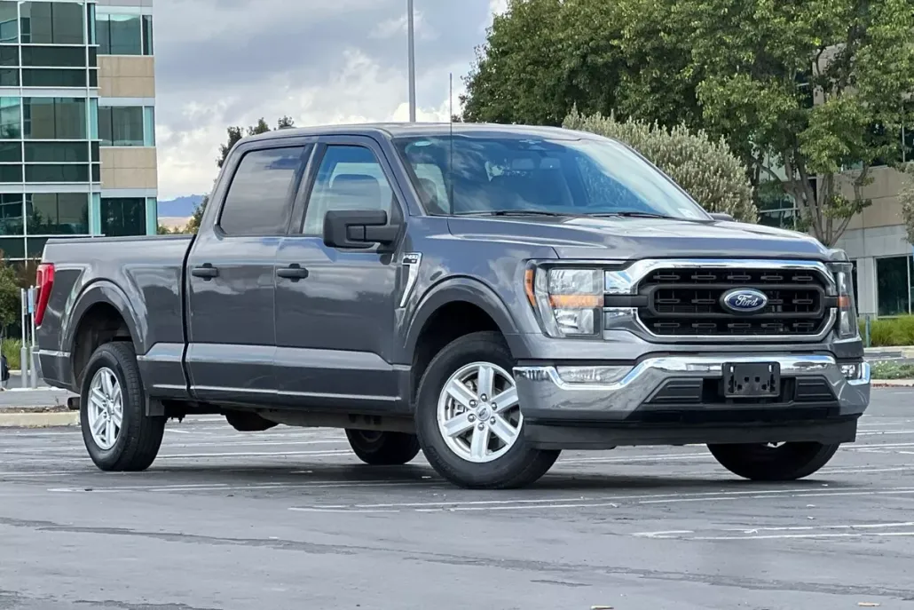 2023 Ford F-150 XLT photo 1