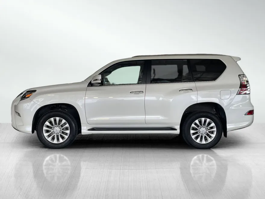 2022 Lexus GX 460 photo 1