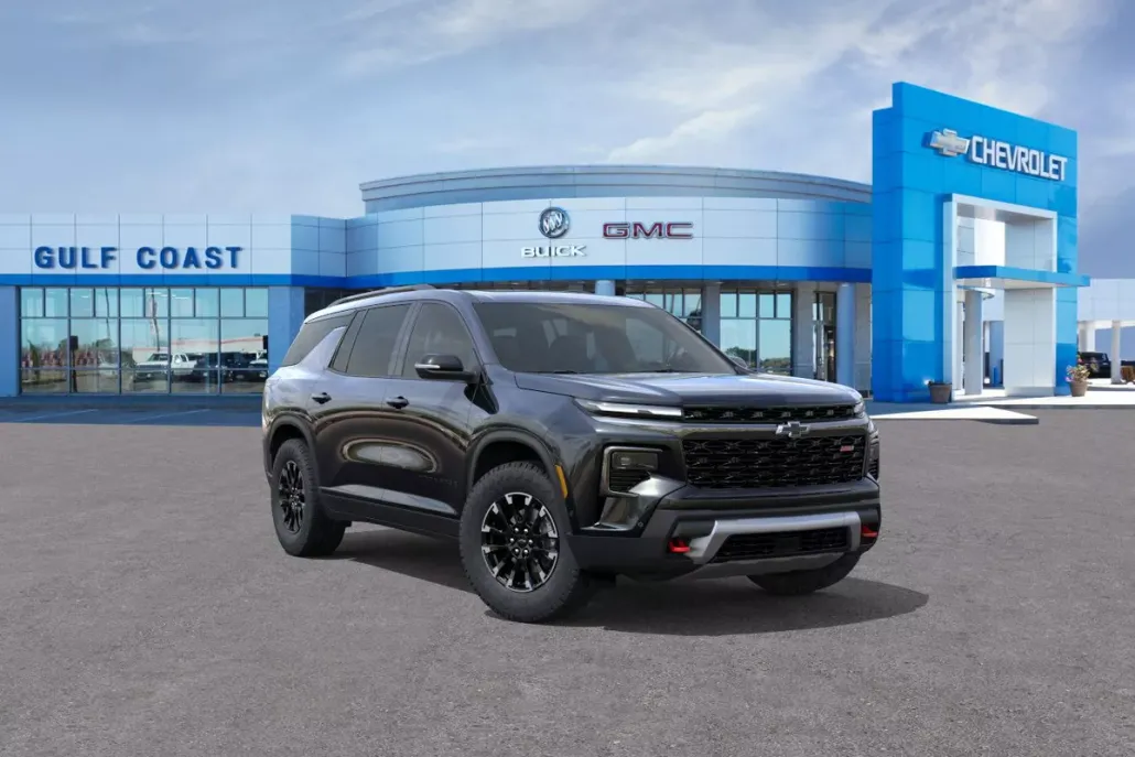 2026 Chevrolet Traverse Z71 photo 1