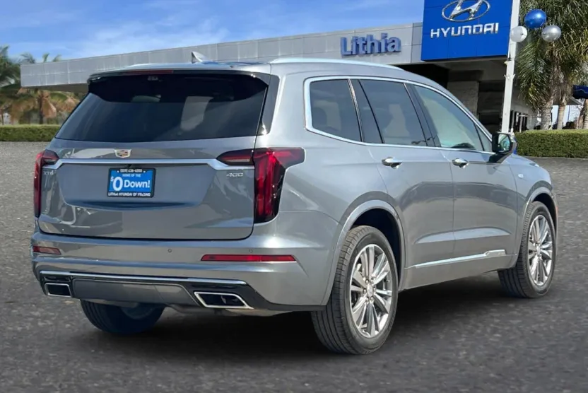 2022 Cadillac XT6 Premium Luxury photo 1
