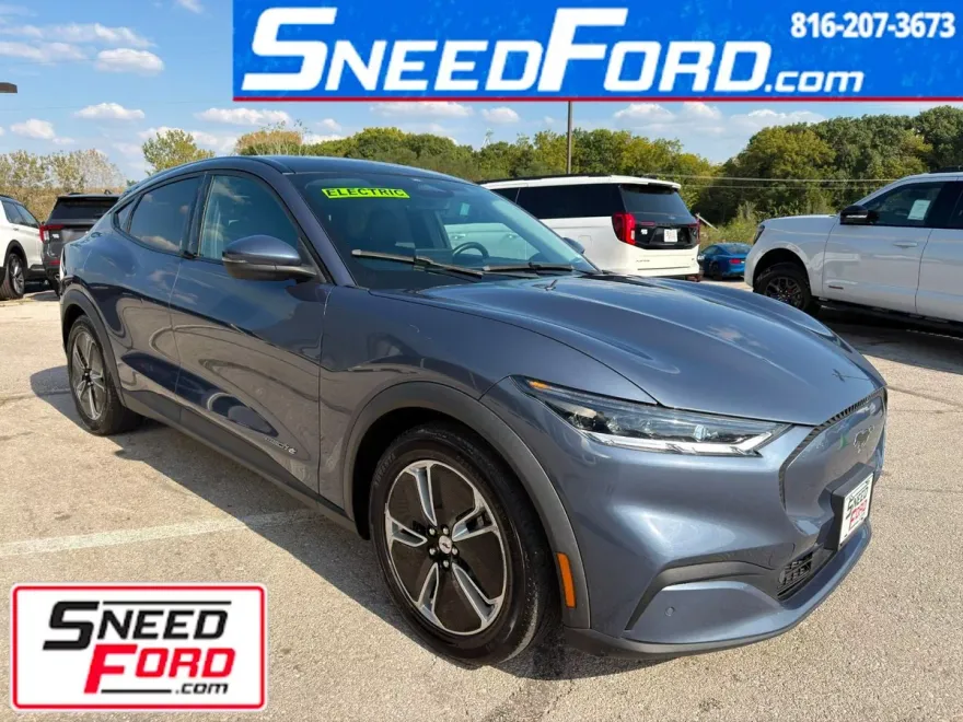 2021 Ford Mustang Mach-E Select photo 1