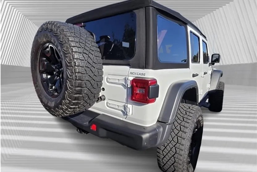 2023 Jeep Wrangler 4xe Rubicon photo 1