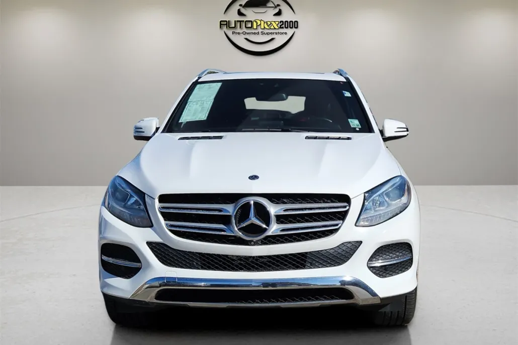 2017 Mercedes Benz GLE 350 photo 1