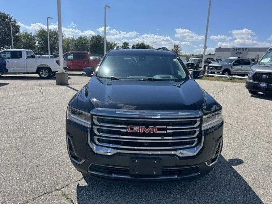 2023 Gmc Acadia AT4 photo 1