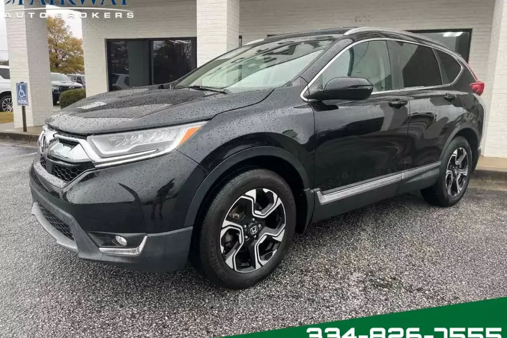 2017 Honda CR-V Touring photo 1