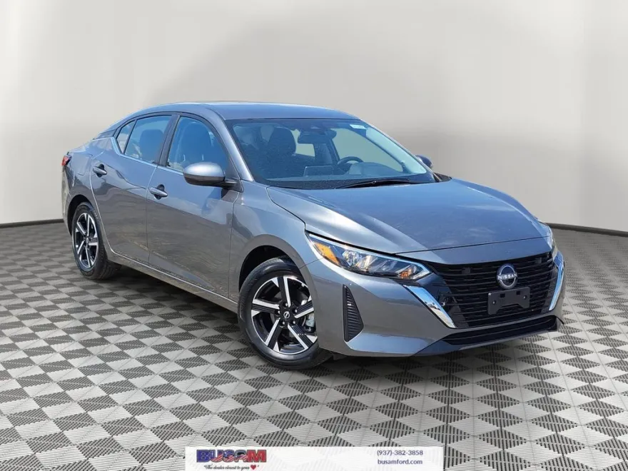 2025 Nissan Sentra SV photo 1
