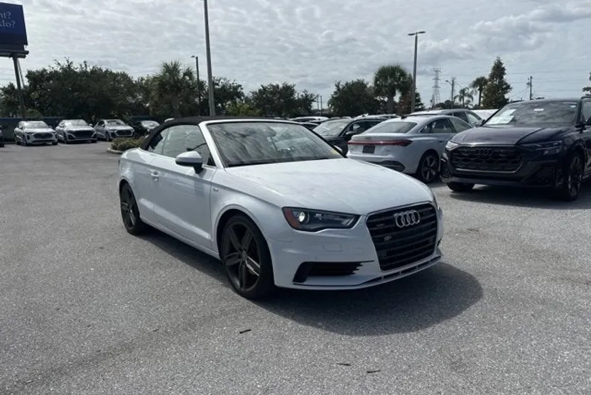 2016 Audi A3 2.0T Premium Plus photo 1