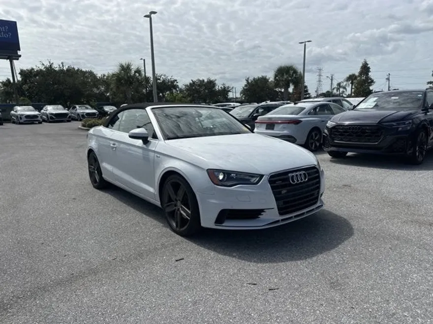 2016 Audi A3 2.0T Premium Plus photo 1