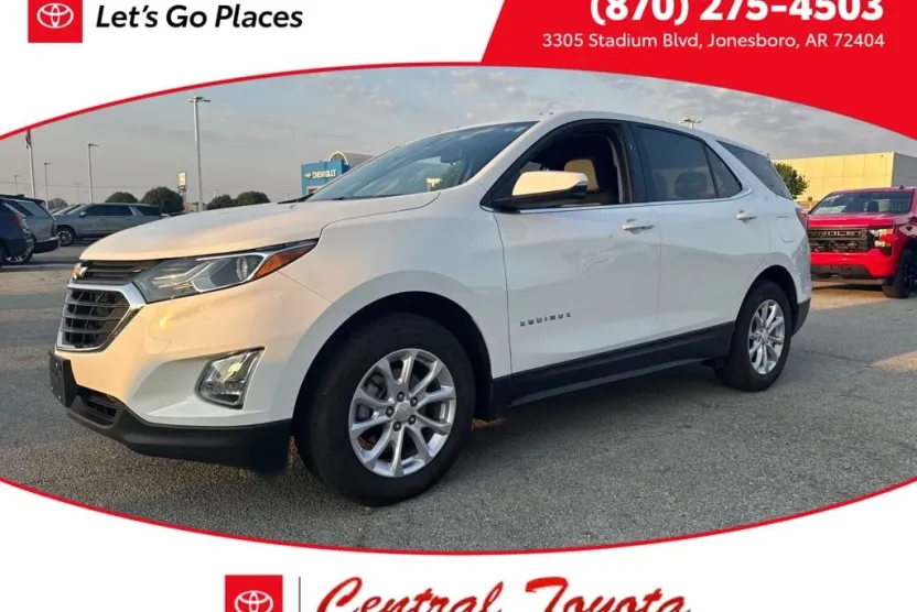 2019 Chevrolet Equinox LT photo 1