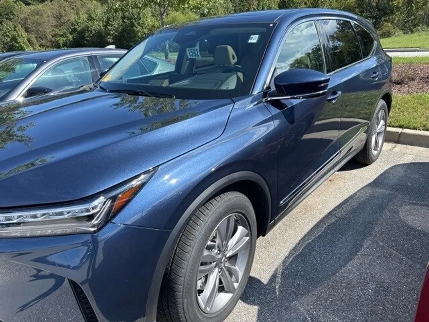 2025 Acura MDX SH-AWD photo 1