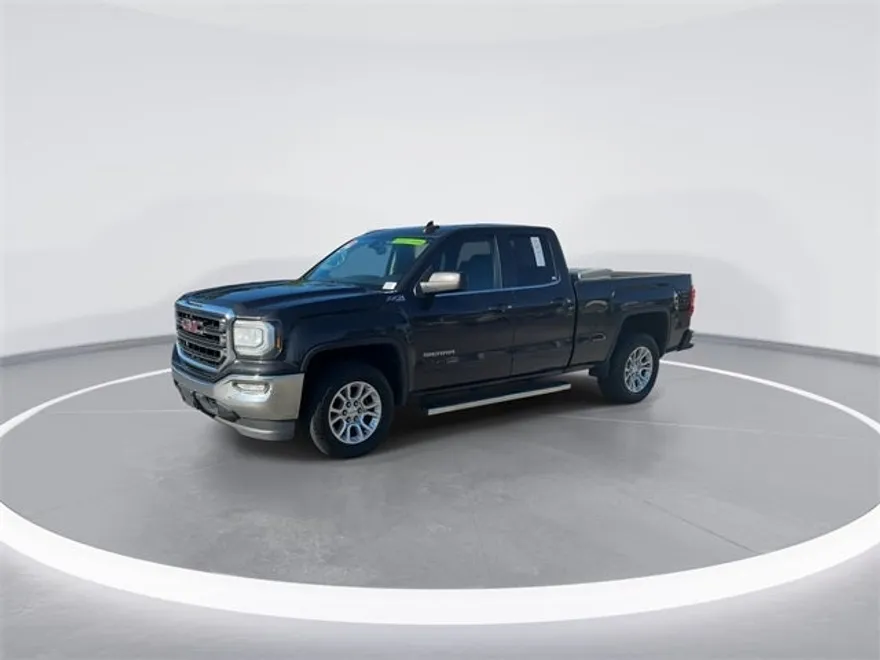 2016 Gmc Sierra 1500 SLE photo 1