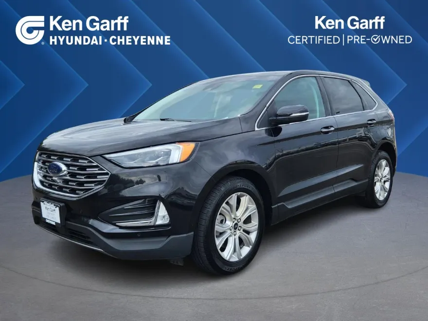 2023 Ford Edge Titanium photo 1