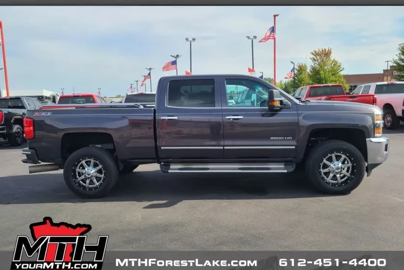 2016 Chevrolet Silverado 2500HD LTZ photo 1