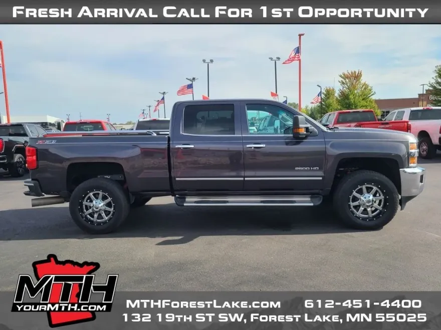 2016 Chevrolet Silverado 2500HD LTZ photo 1