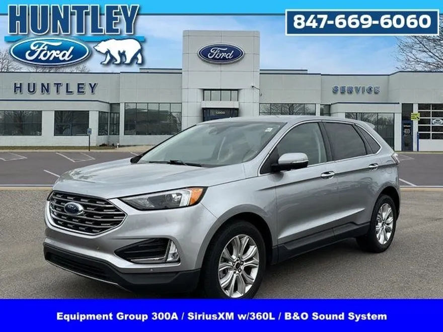 2024 Ford Edge Titanium photo 1