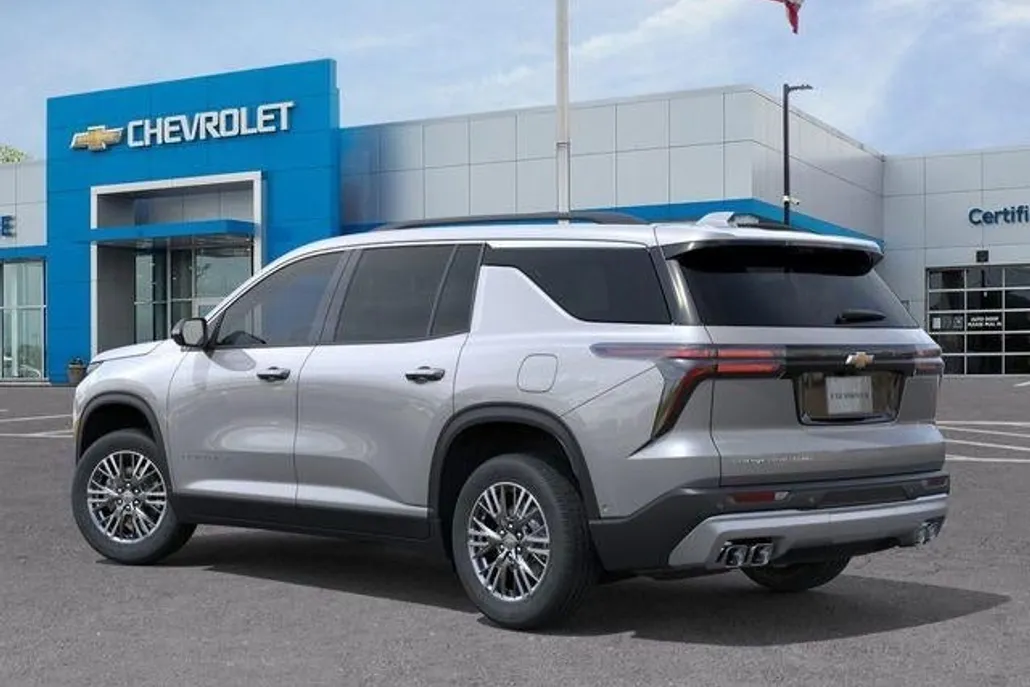 2026 Chevrolet Traverse photo 1