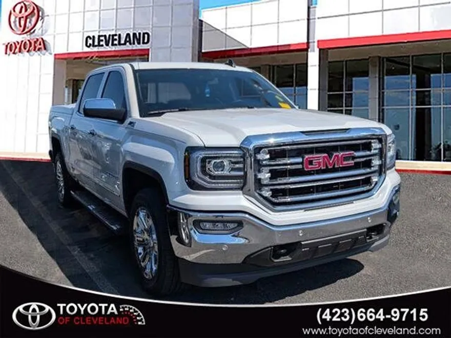 2017 Gmc Sierra 1500 SLT photo 1