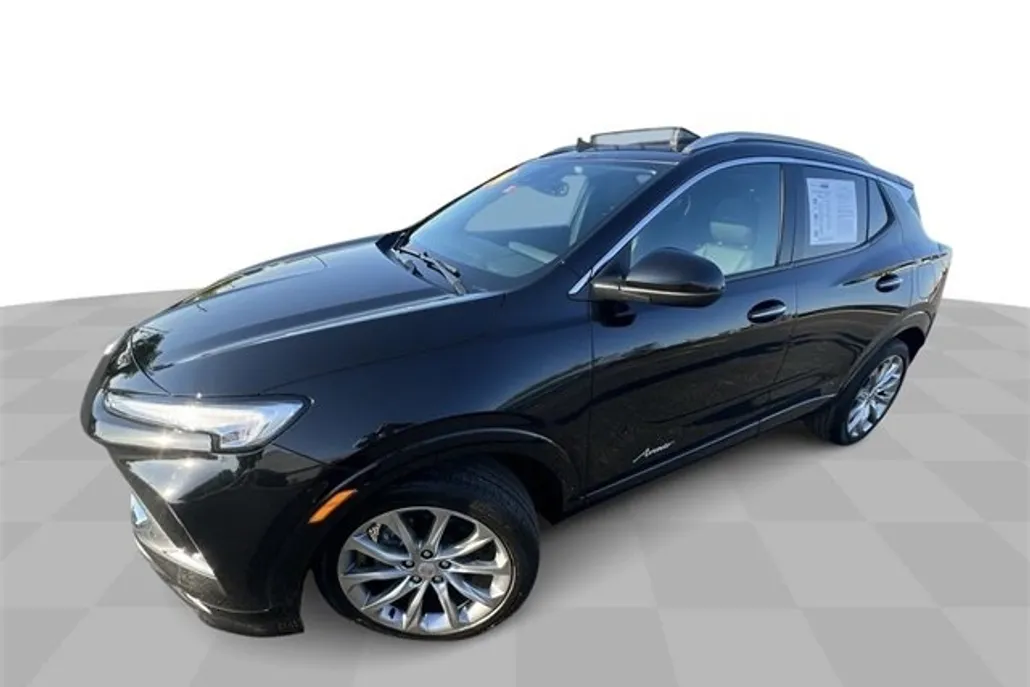 2024 Buick Encore GX Avenir photo 1