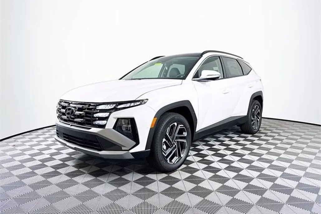 2025 Hyundai Tucson Hybrid Limited photo 1