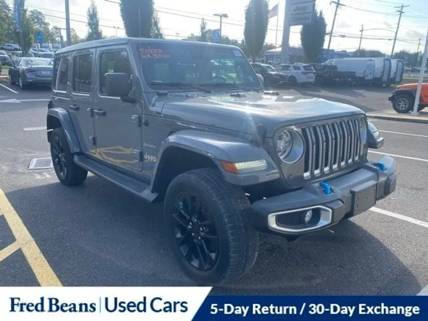 2022 Jeep Wrangler Unlimited Sahara 4xe photo 1