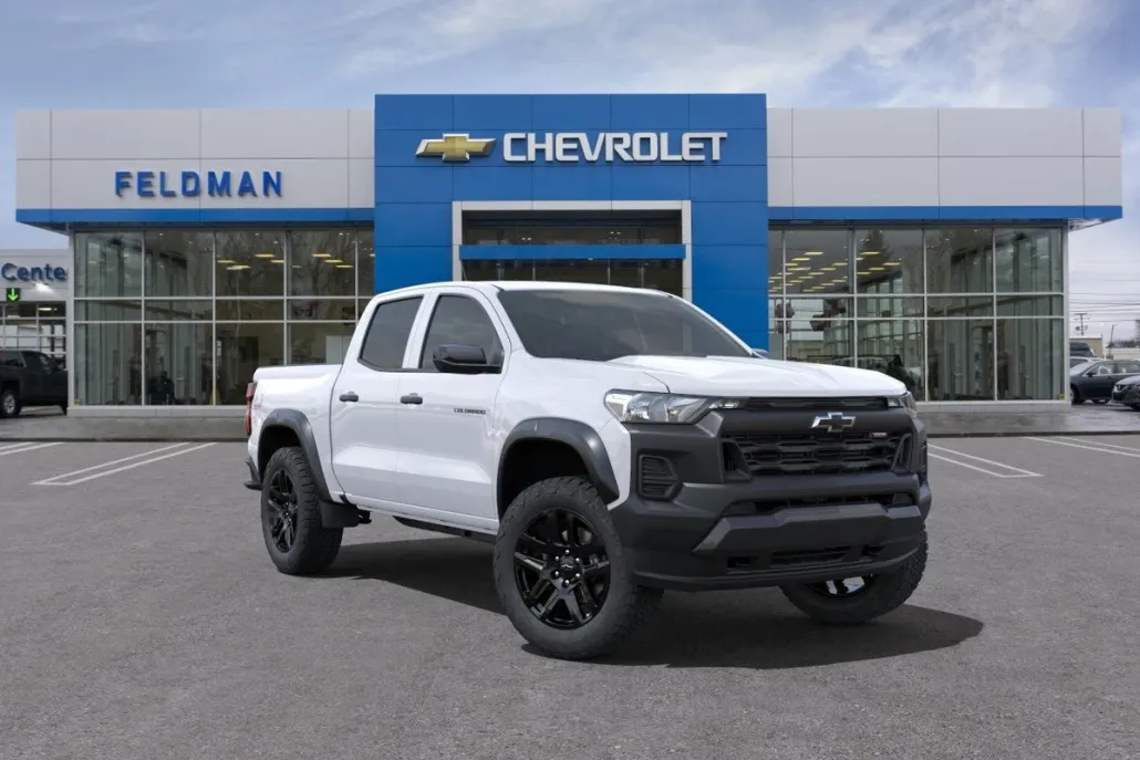 2025 Chevrolet Colorado Trail Boss photo 1
