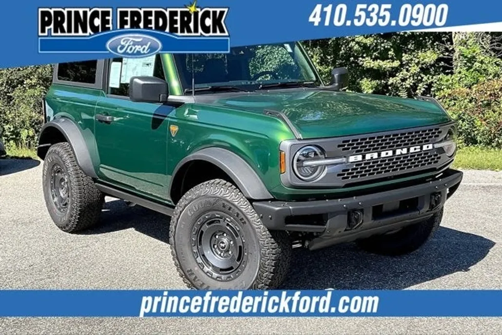 2025 Ford Bronco Badlands photo 1