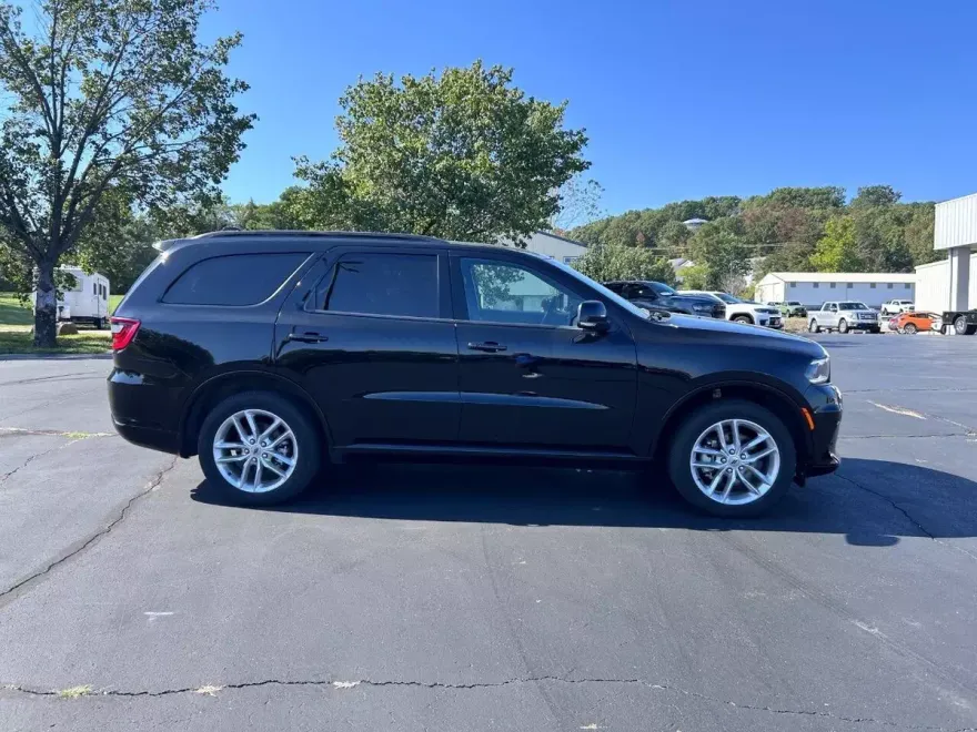 2023 Dodge Durango GT Plus photo 1