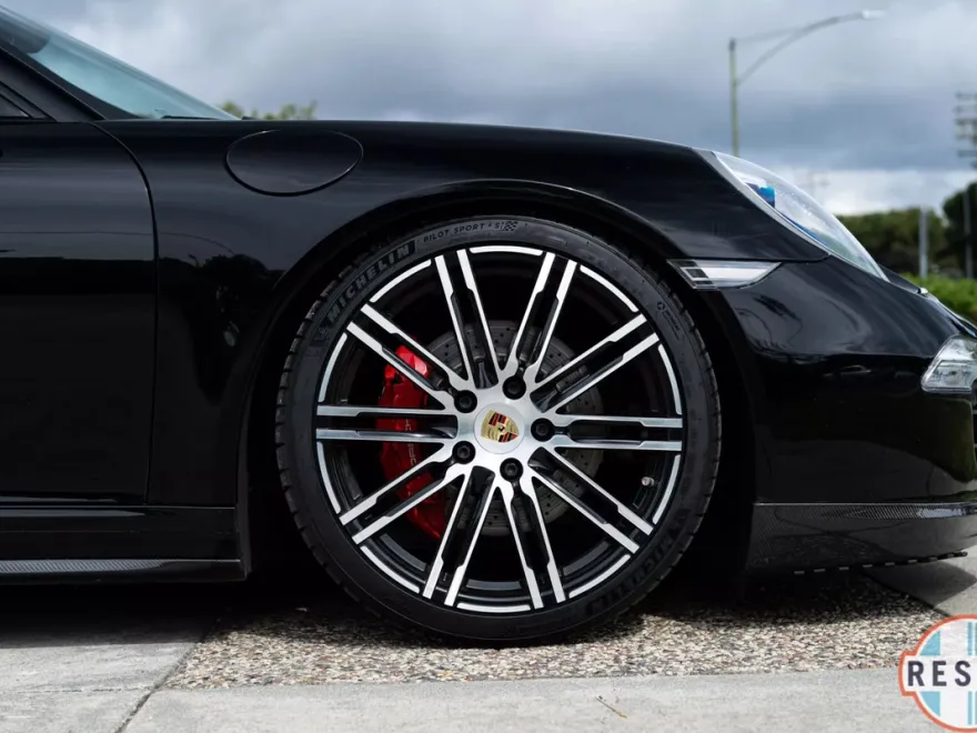 2014 Porsche 911 4S photo 25