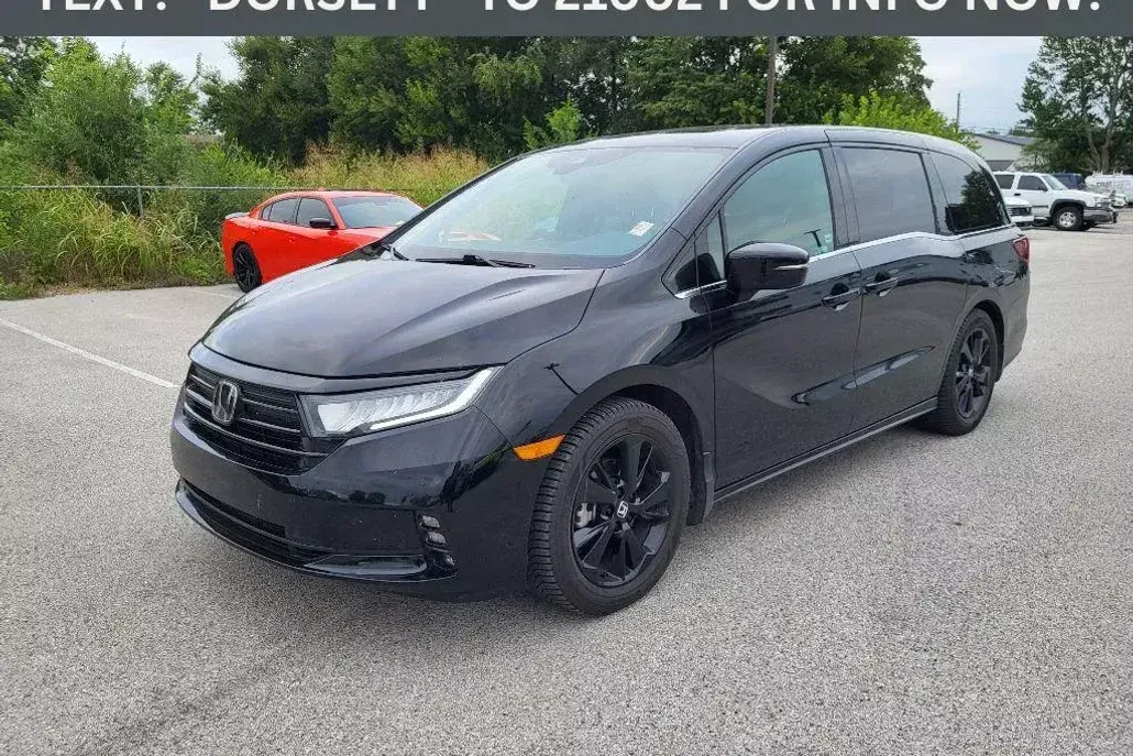 2023 Honda Odyssey Sport photo 1