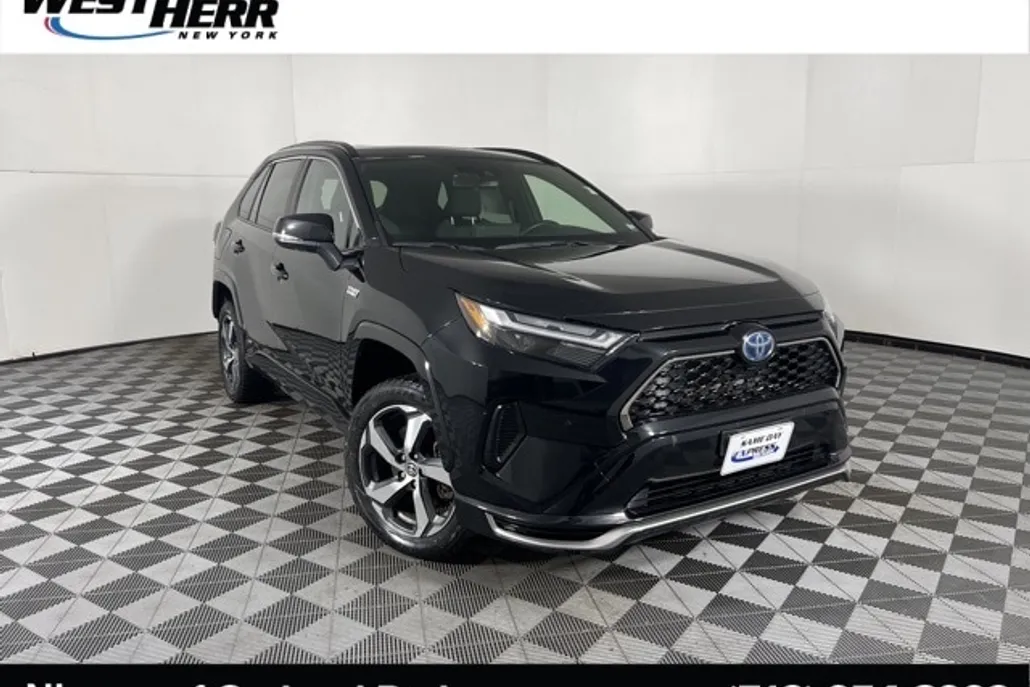 2022 Toyota RAV4 Prime SE photo 1