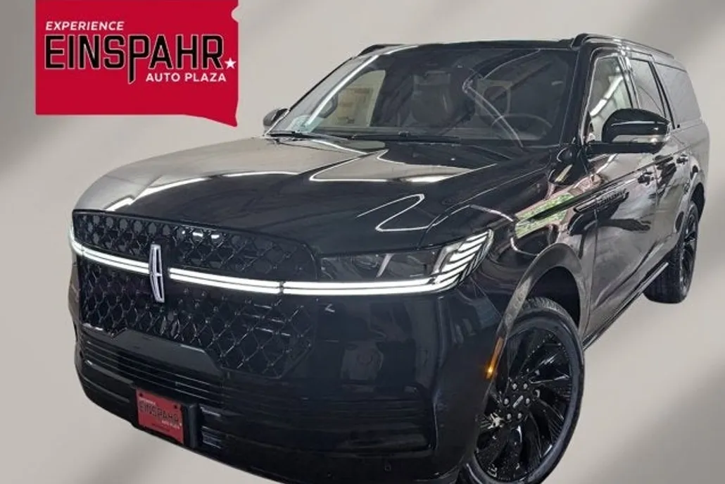 2025 Lincoln Navigator L Reserve photo 1