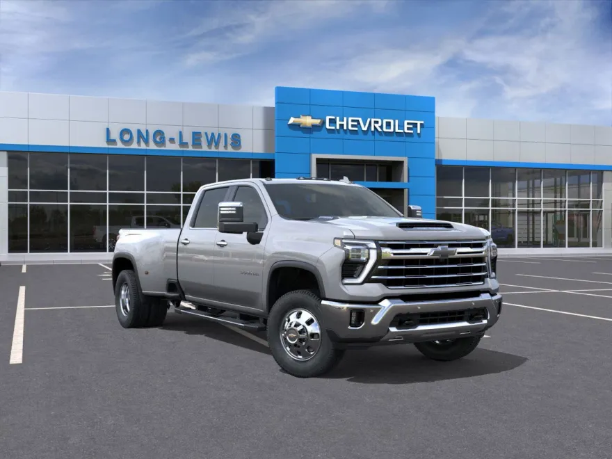 2026 Chevrolet Silverado 3500HD LT photo 1