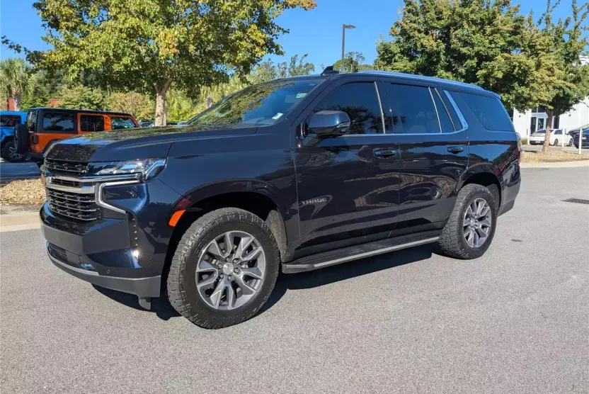 2024 Chevrolet Tahoe LT photo 1
