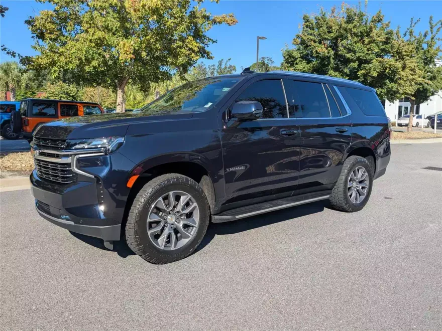 2024 Chevrolet Tahoe LT photo 1