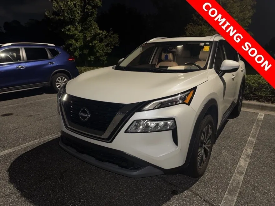 2022 Nissan Rogue SV photo 1